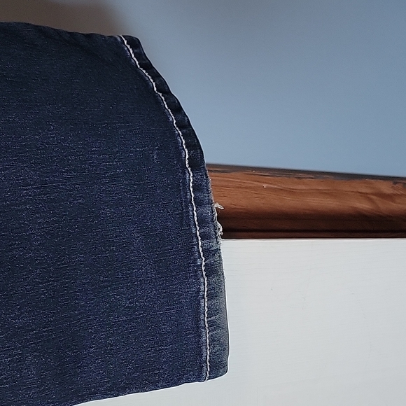 ND Weekend Women's Bootcut Jeans with beautiful embroidery Cross pockets Size 12 - Picture 8 of 9